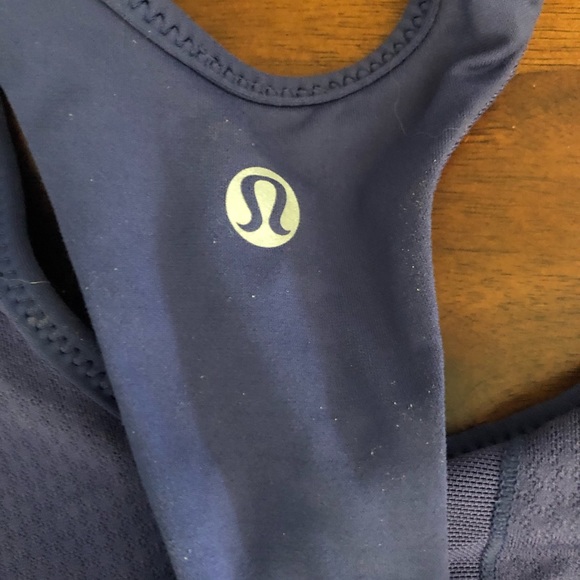 LuluLemon RacerBack Top - Picture 3 of 3